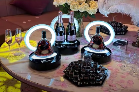 徐州夜场招聘,徐州夜店排行,团队助力,财富之路畅通无阻